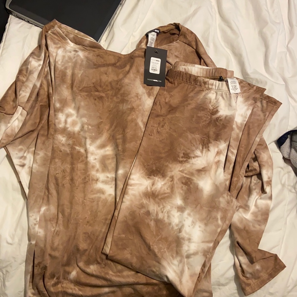 Fashion Nova Outfit tie dye